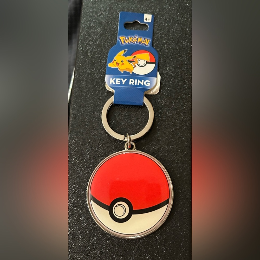 Pokeball key ring NWT